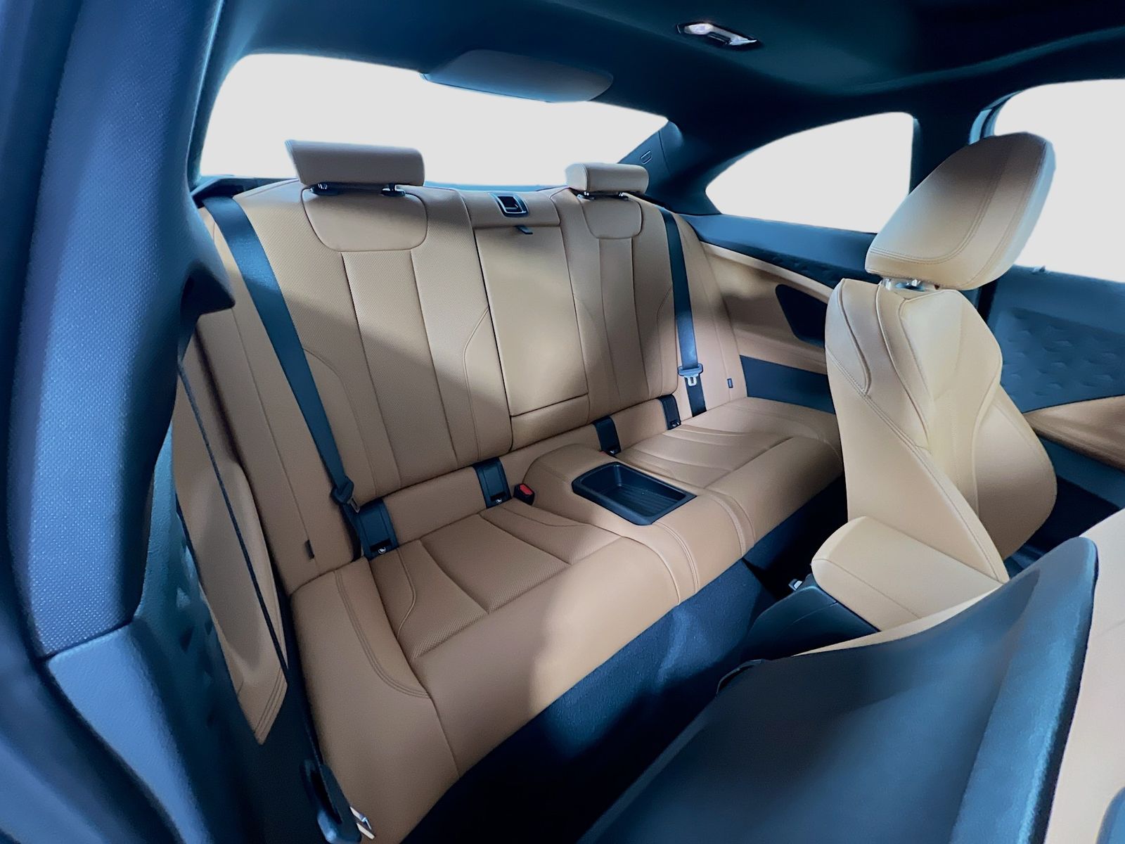 2025 BMW 2 Series 230i - Photo 28