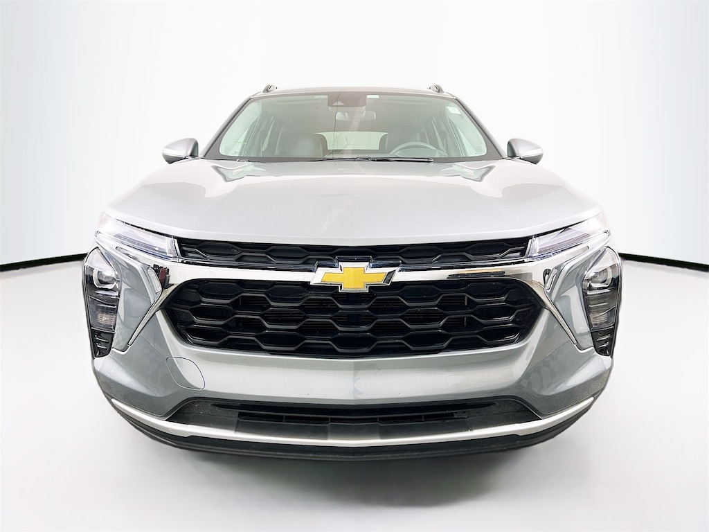 Used 2024 Chevrolet Trax LT SUV