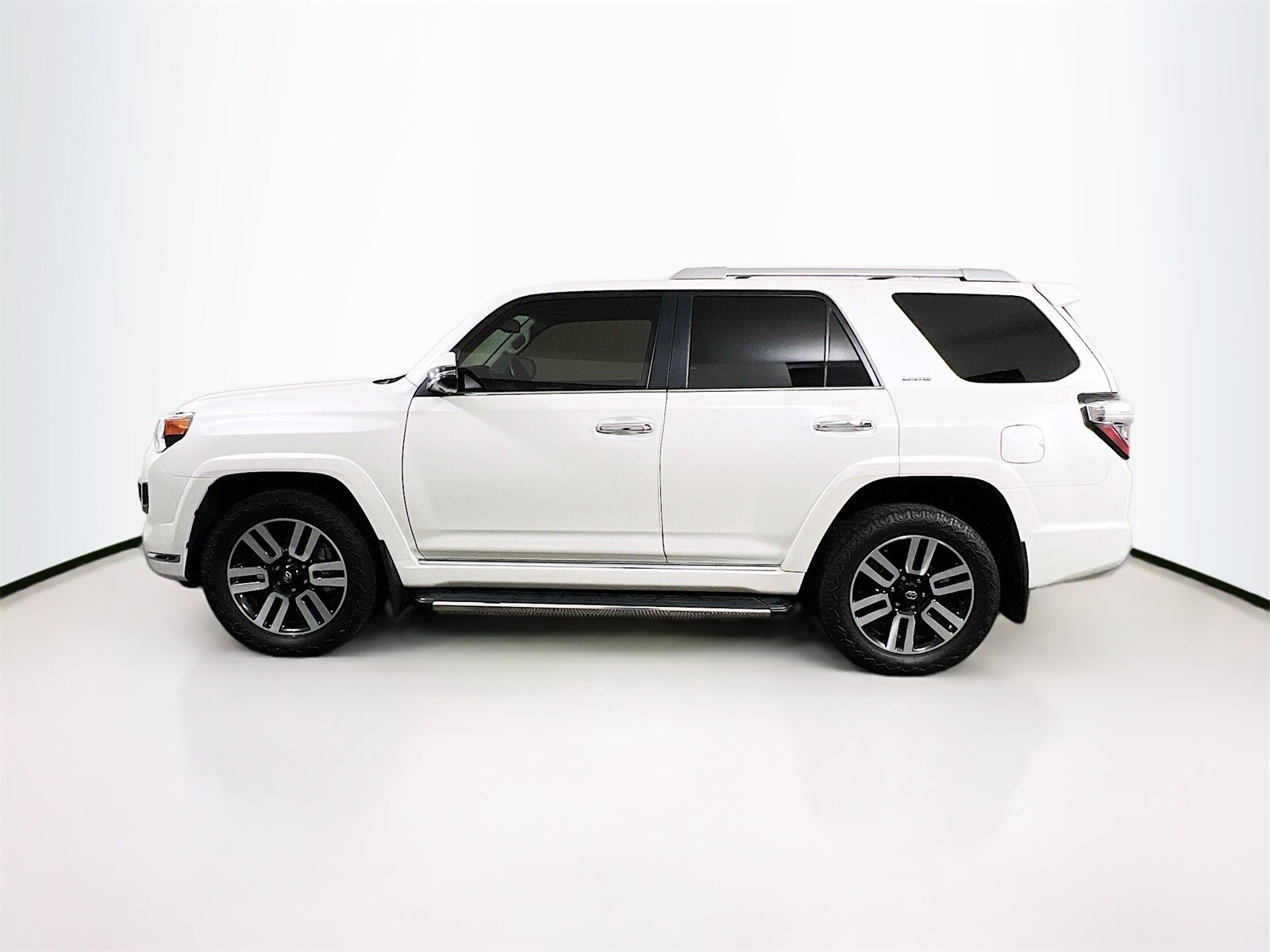 2023 Toyota 4Runner Limited photo 4