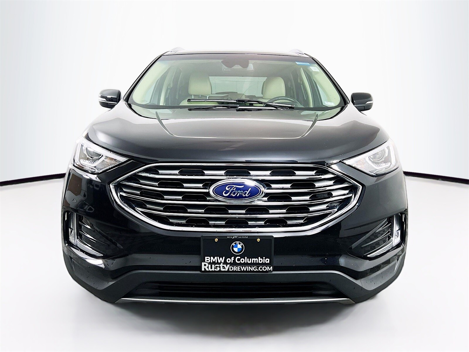 2020 Ford Edge SEL photo 2