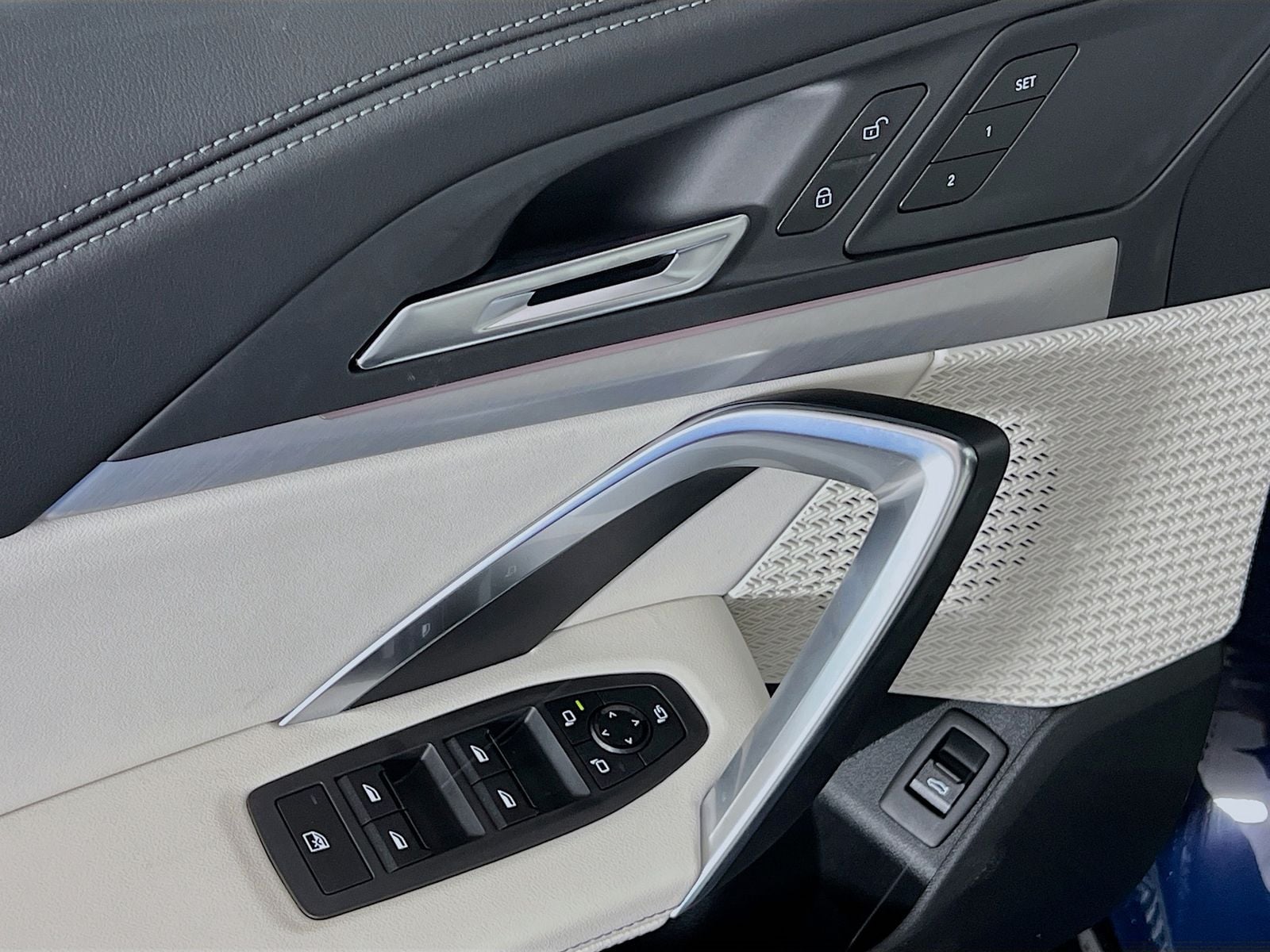 2026 BMW X1 XDrive28i - Photo 17