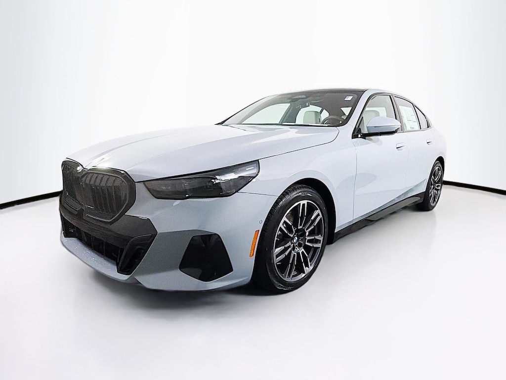 New 2026 BMW 530i xDrive Sedan