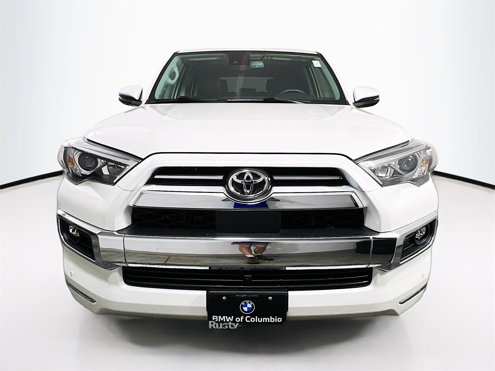 2023 Toyota 4Runner Limited photo 2