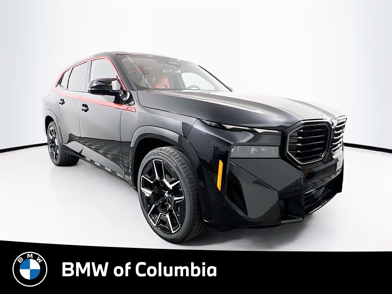 2026 BMW XM Base's photo