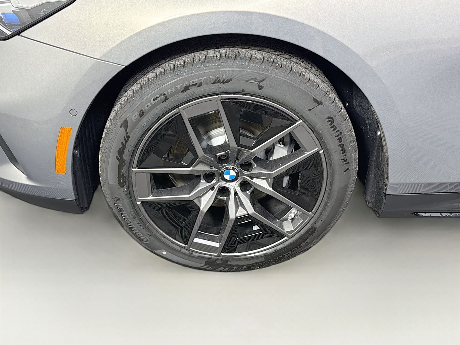 2026 BMW 5 Series 530i - Photo 31