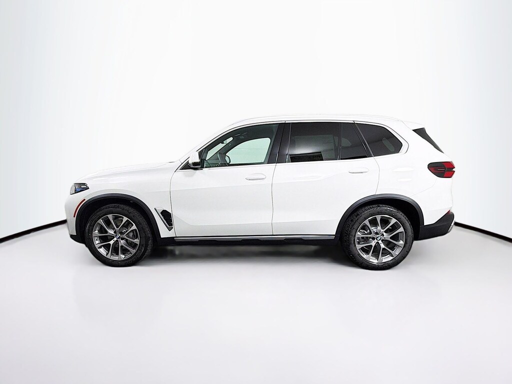 New 2026 BMW X5 xDrive40i SUV
