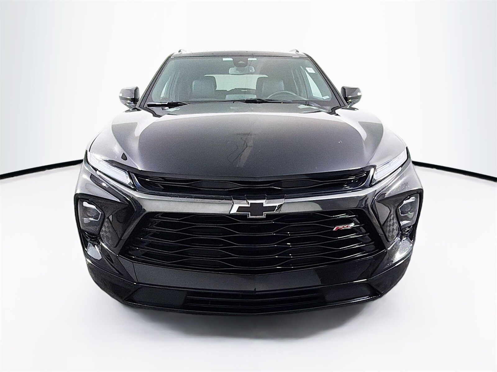 2025 Chevrolet Blazer RS photo 2