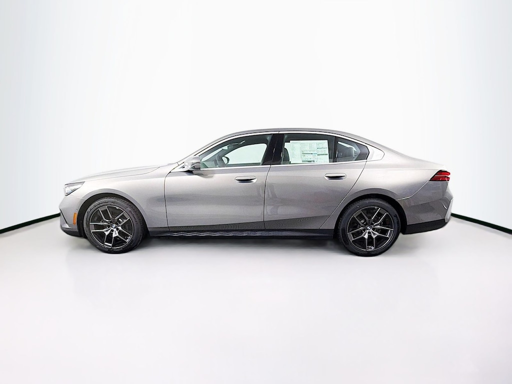 New 2026 BMW 530i xDrive Sedan