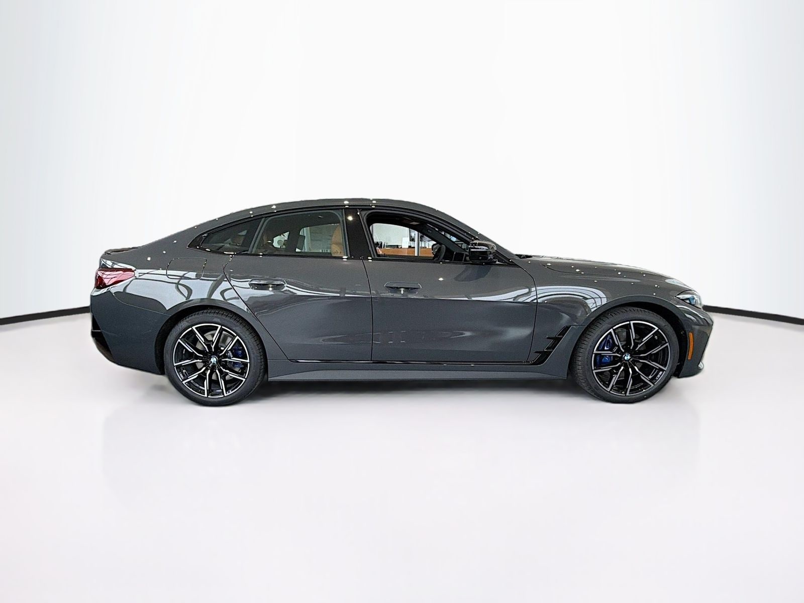 2026 BMW 4 Series 430i - Photo 8