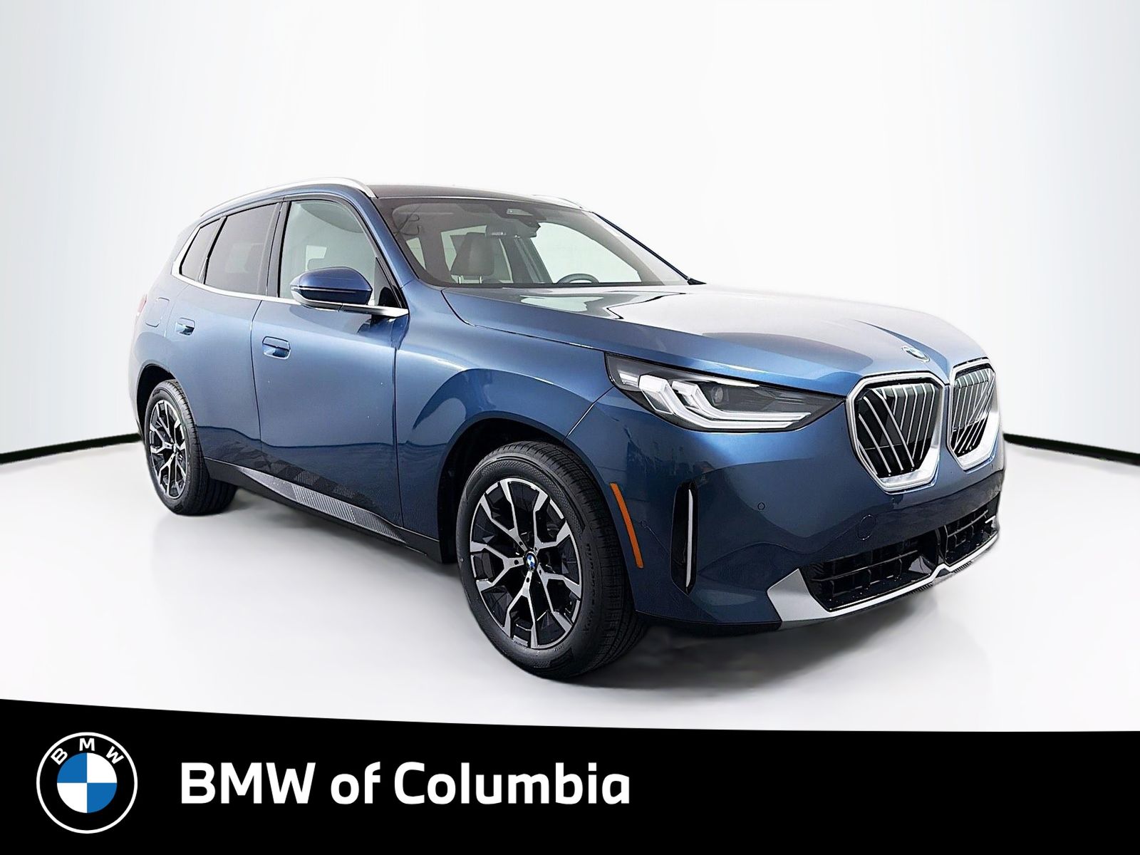 2026 BMW X3 30 XDRIVE's photo