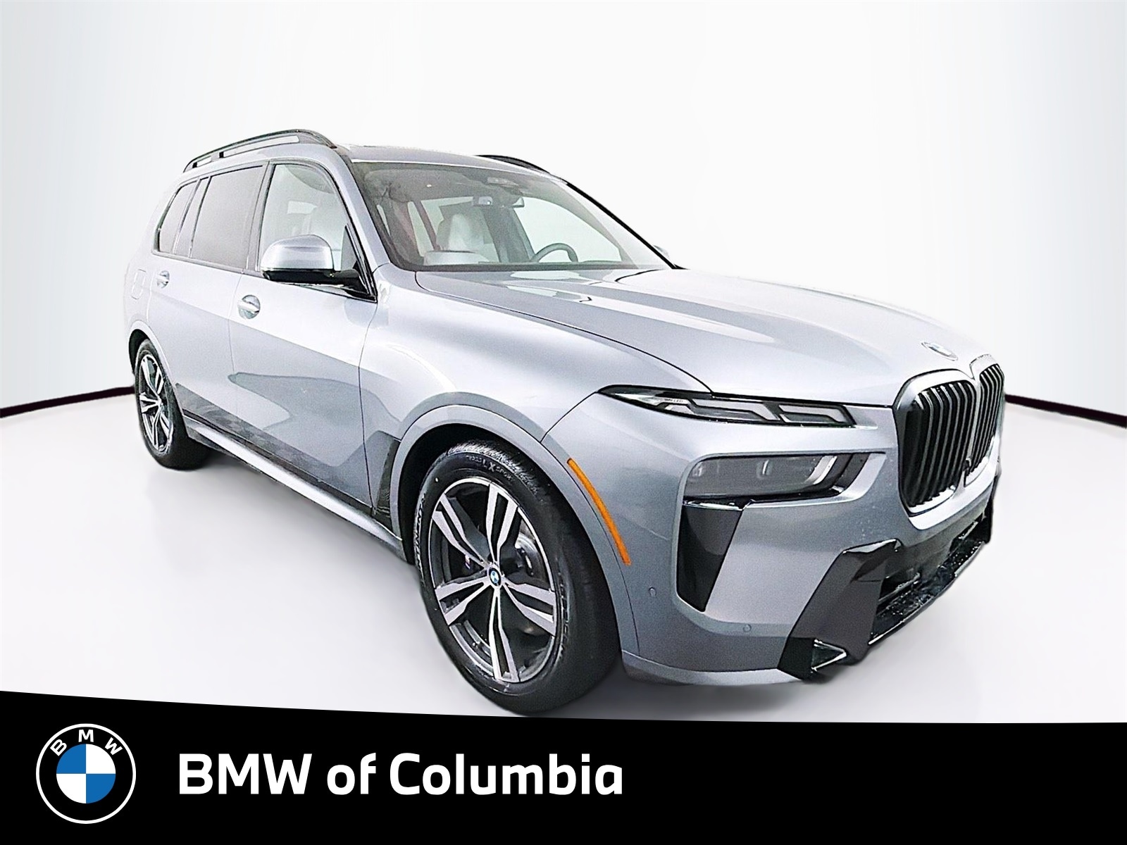 2026 BMW X7 40i's photo