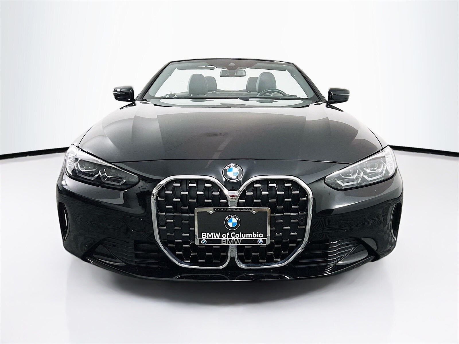 2024 Bmw 430i Convertible photo 2
