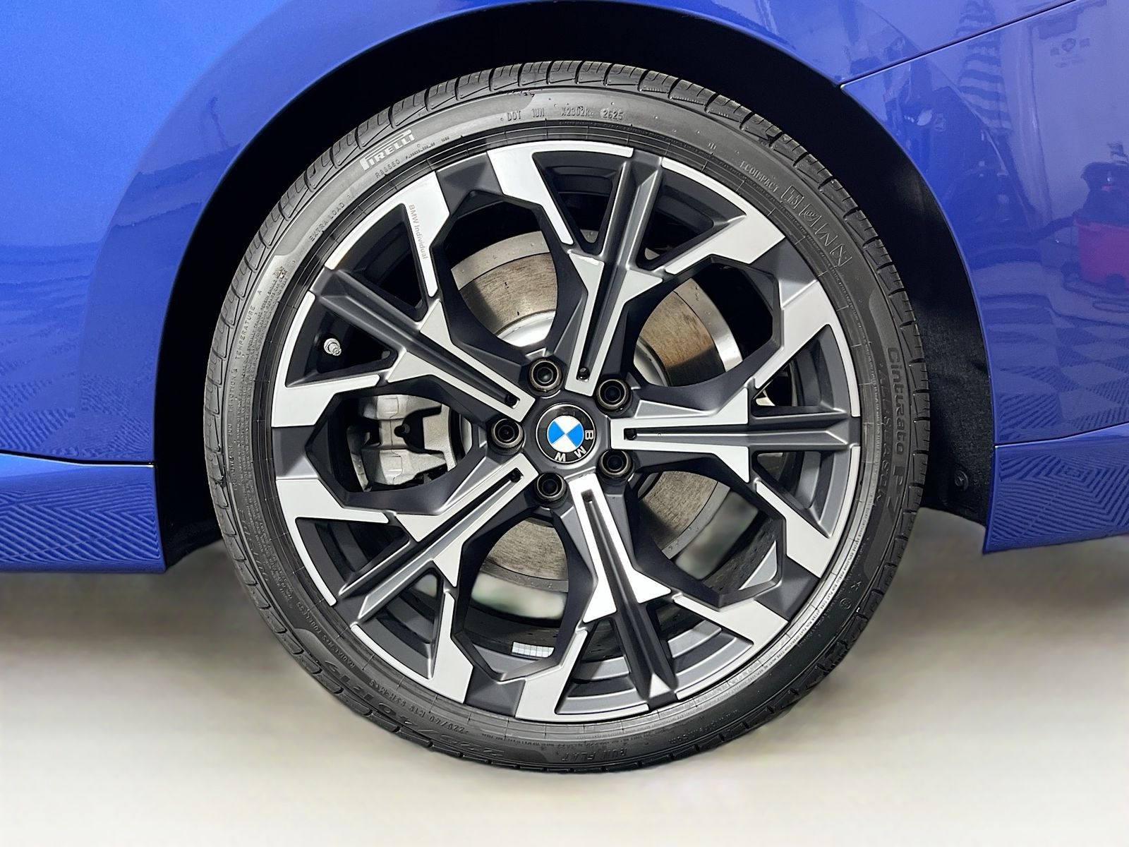 2025 BMW 2 Series 230i - Photo 32