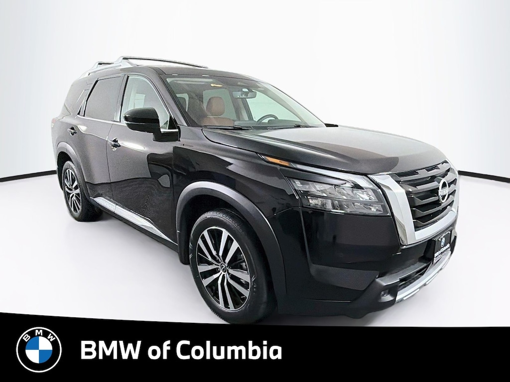 Used 2025 Nissan Pathfinder Platinum SUV