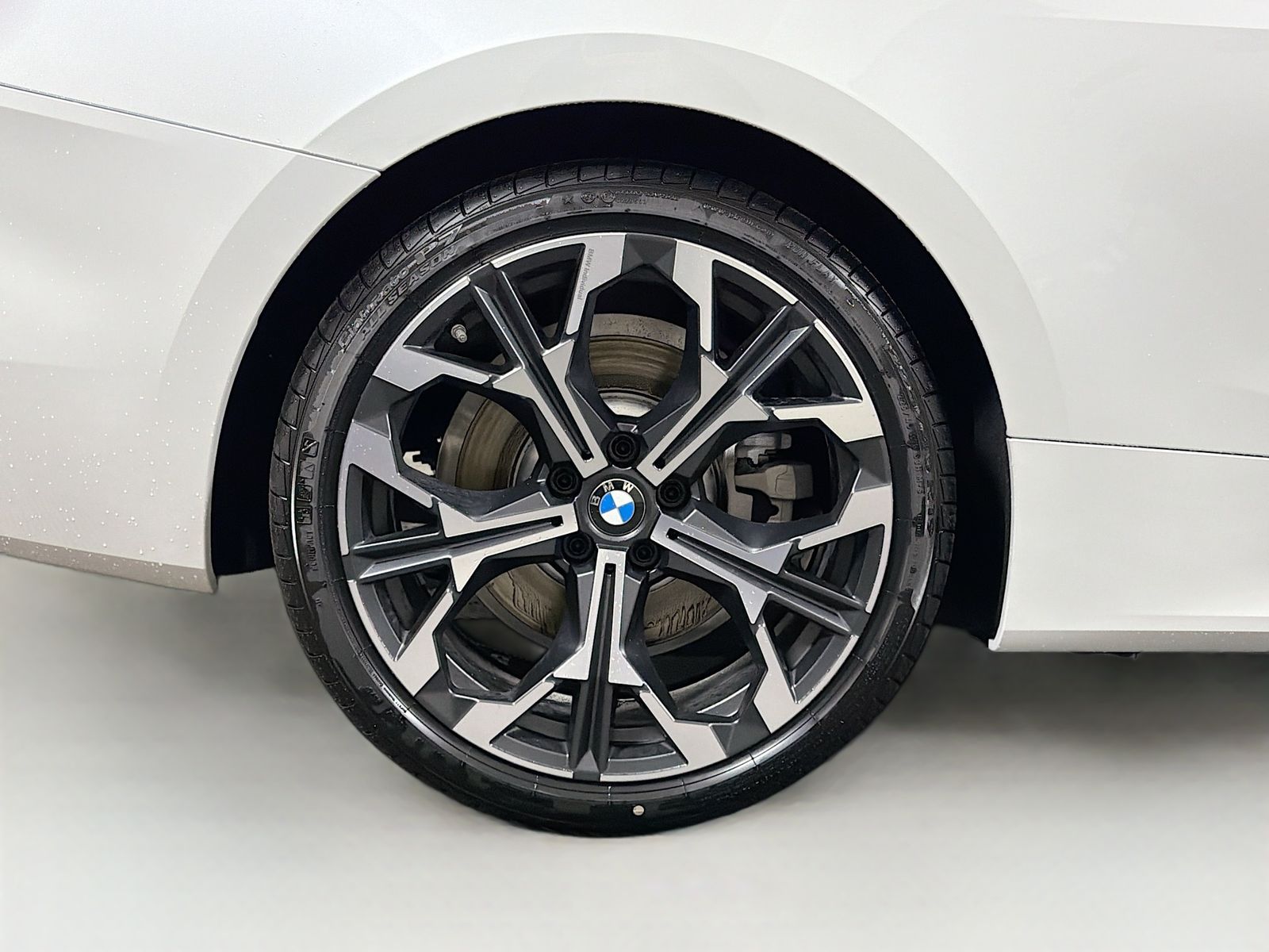 2026 BMW 4 Series 430i - Photo 35