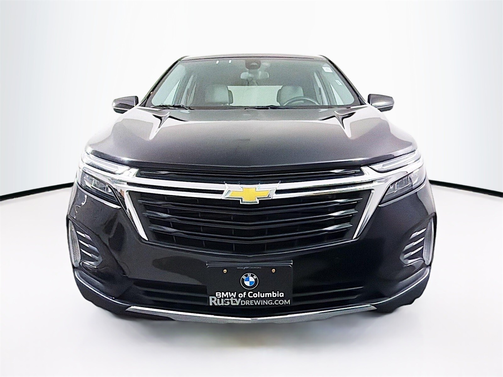 2024 Chevrolet Equinox LT photo 2