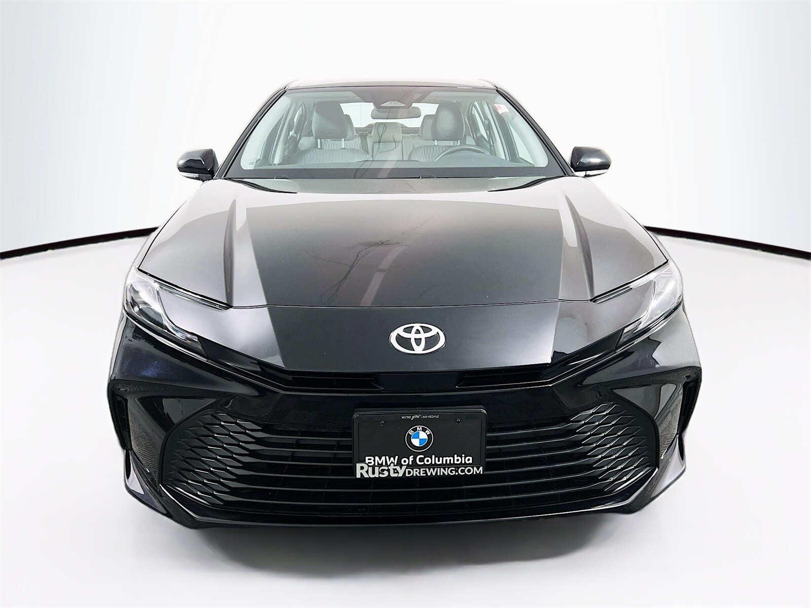 2025 Toyota Camry LE photo 2