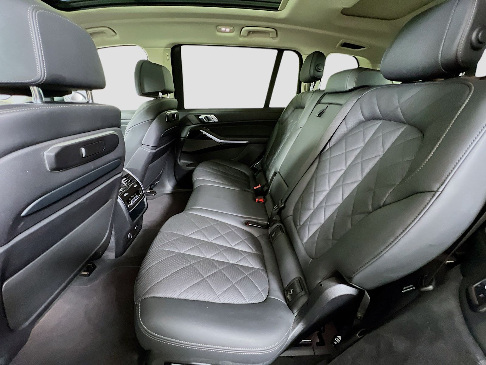 2024 BMW X7 40i - Photo 24