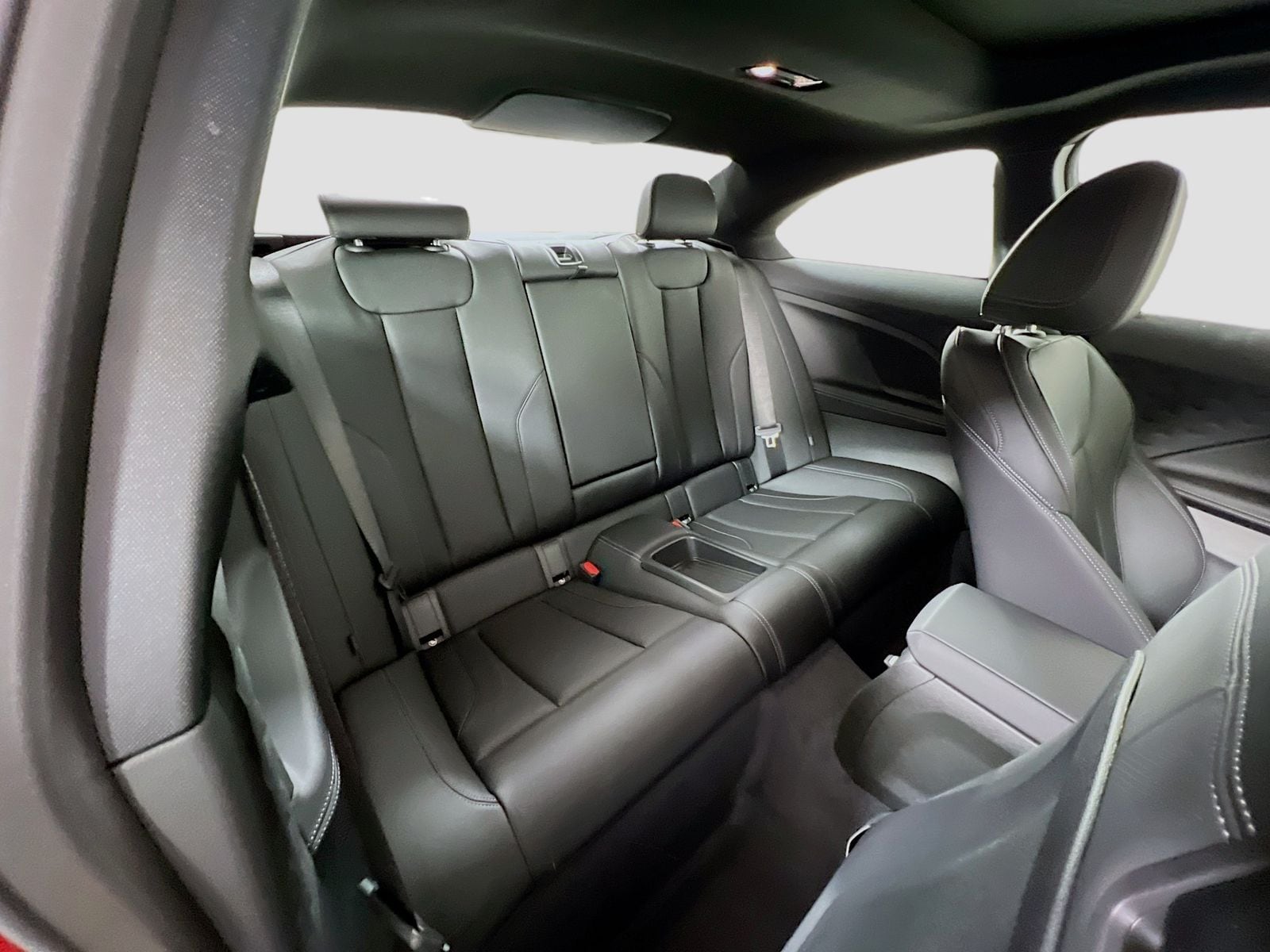 2025 BMW 2 Series 230i - Photo 28