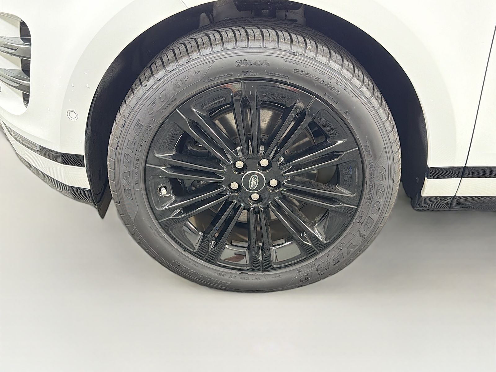 2026 Land Rover Range Rover Evoque Dynamic SE - Photo 33