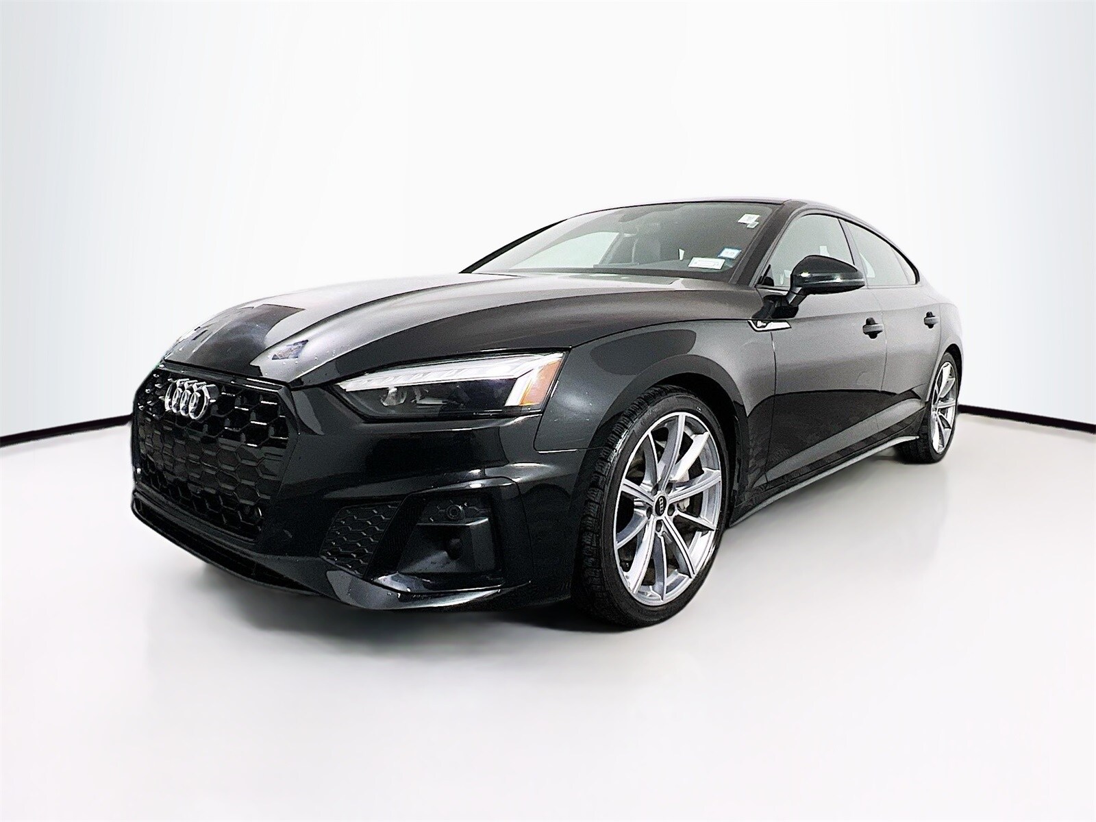 2025 Audi A5 45 S line Premium photo 3