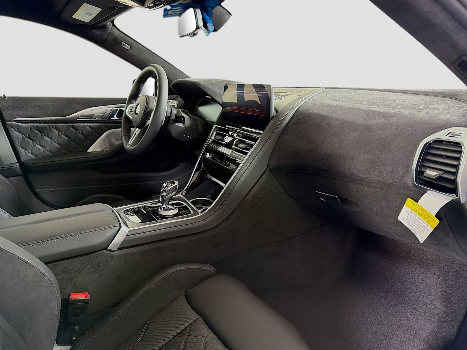 2026 BMW 8 Series M850i - Photo 32