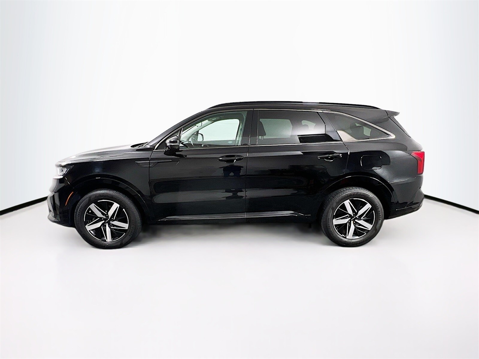2023 Kia Sorento S photo 4