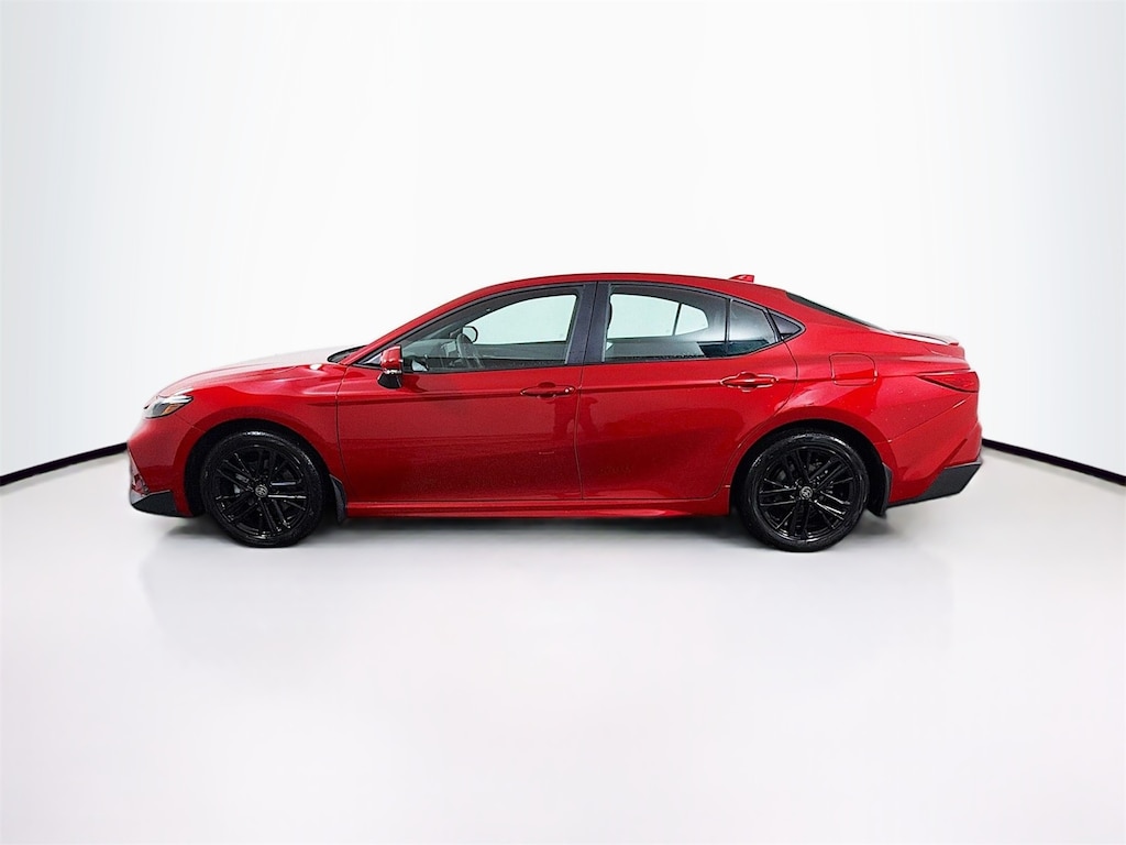 Used 2025 Toyota Camry SE Sedan