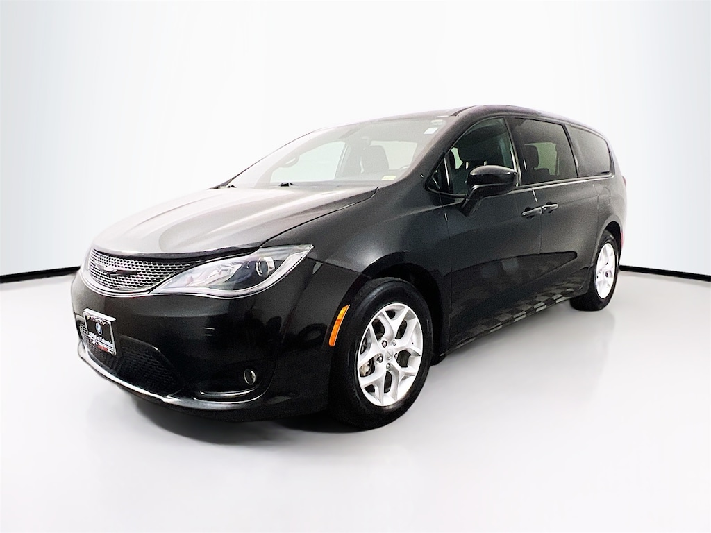 Used 2018 Chrysler Pacifica Touring Plus Van