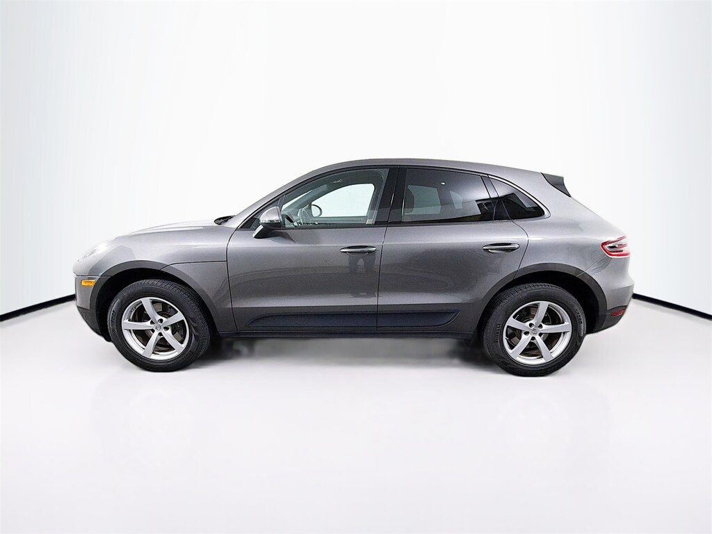 Used 2017 Porsche Macan Base SUV