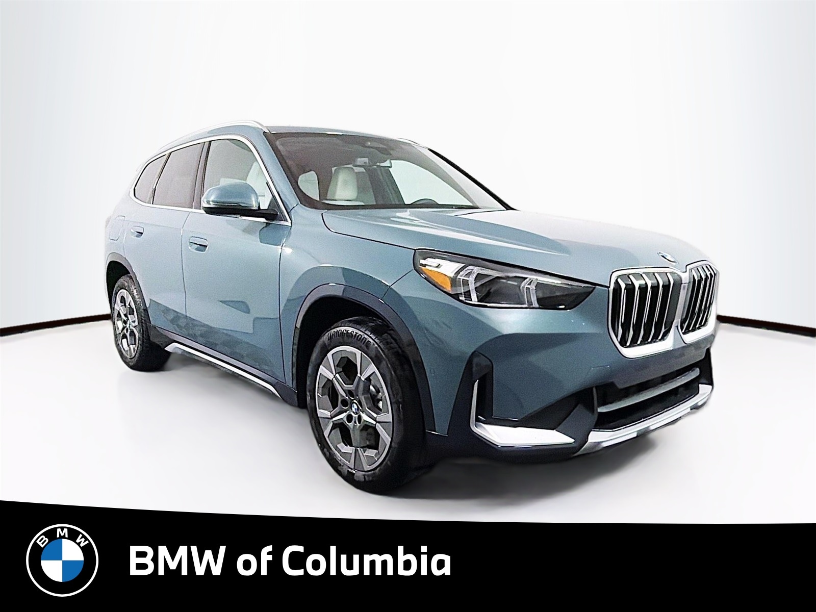 2026 BMW X1 28i's photo