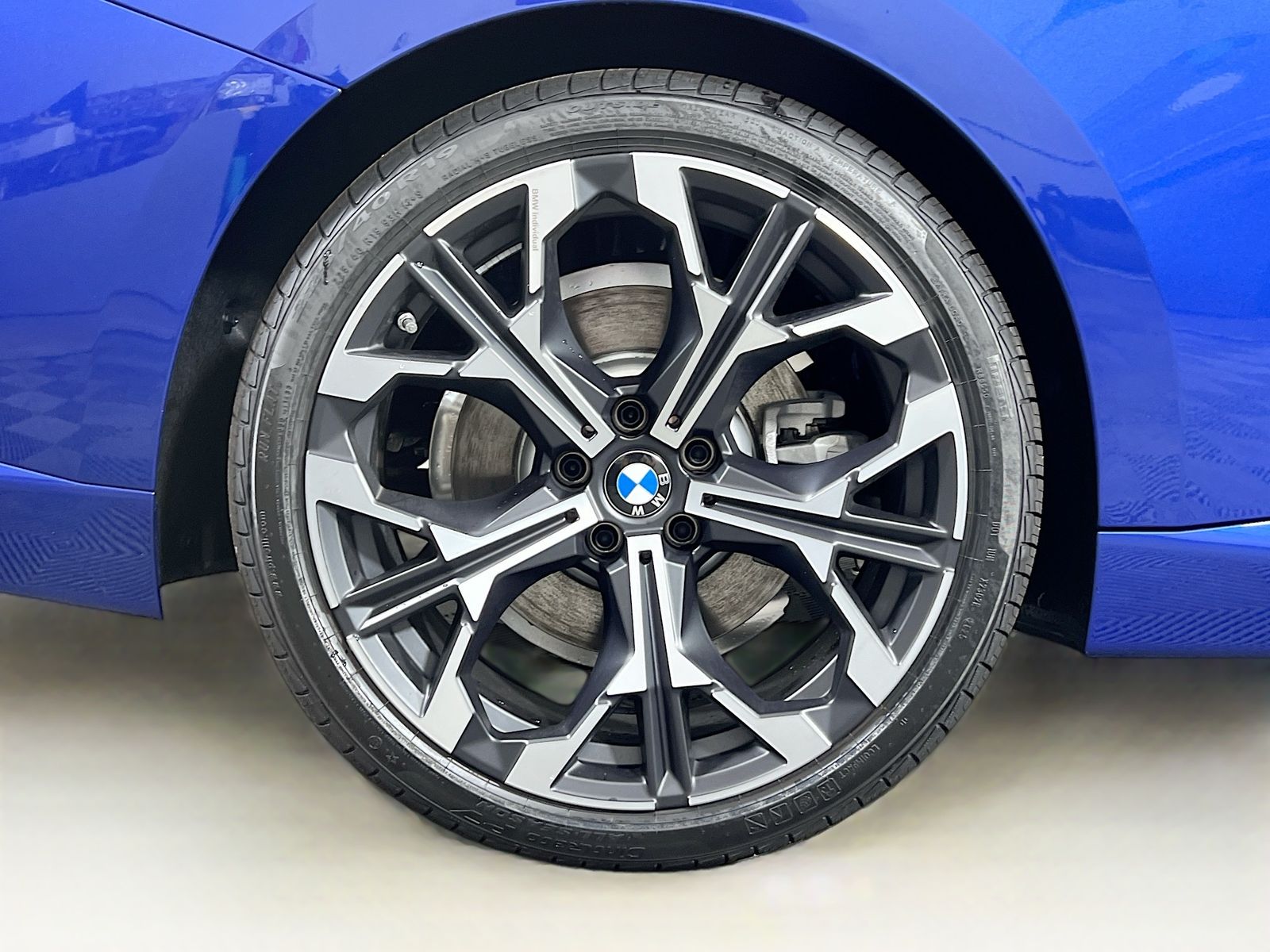 2025 BMW 2 Series 230i - Photo 34