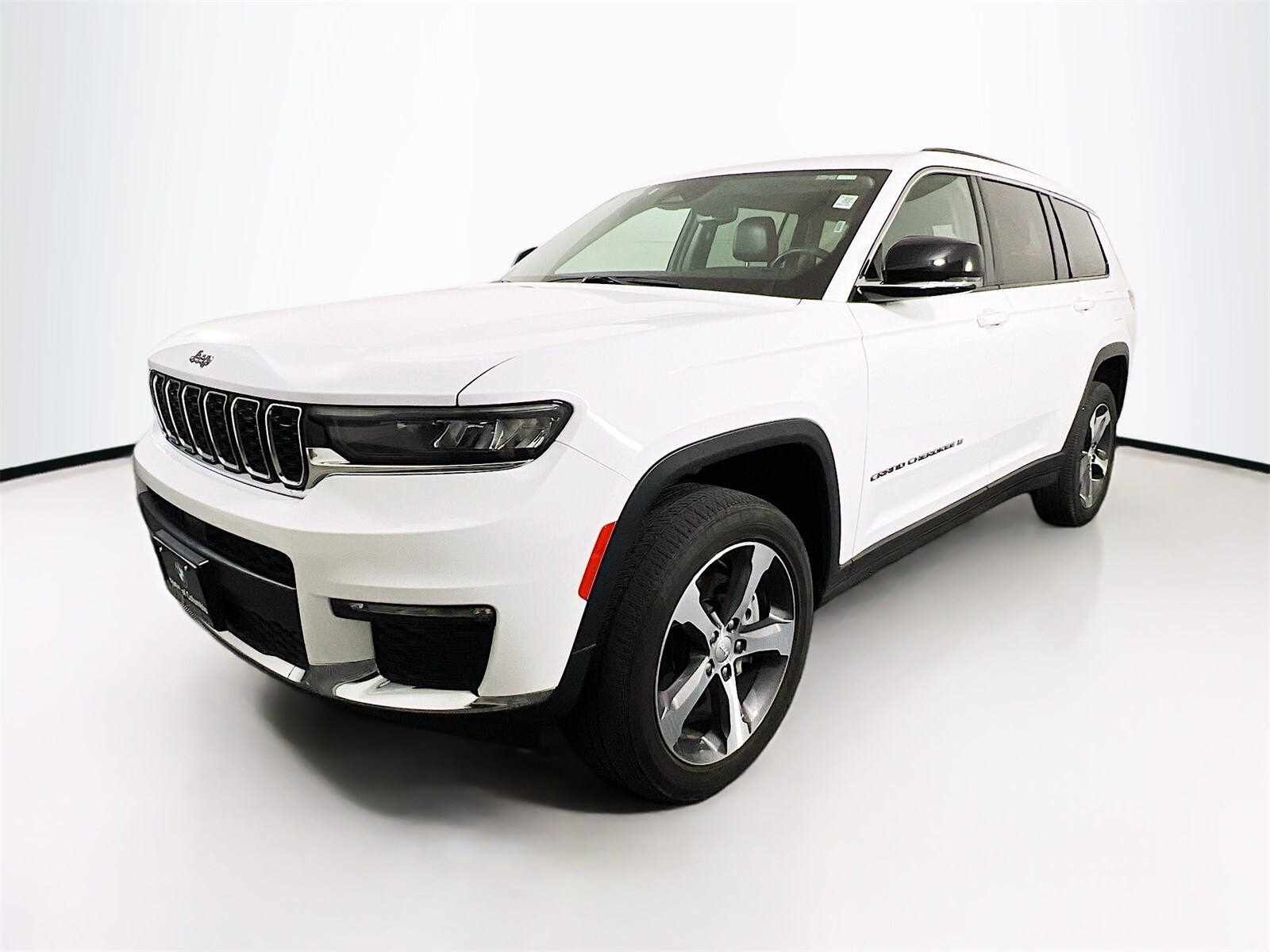 2023 Jeep Grand Cherokee Limited photo 2