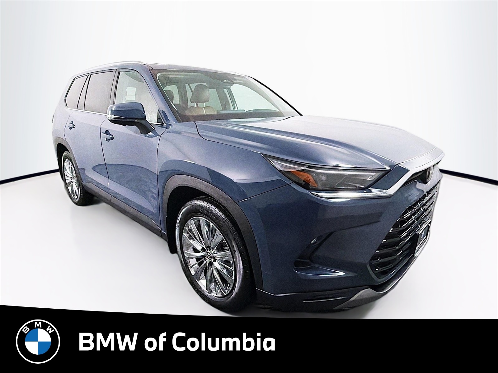 2025 Toyota Grand Highlander Platinum's photo