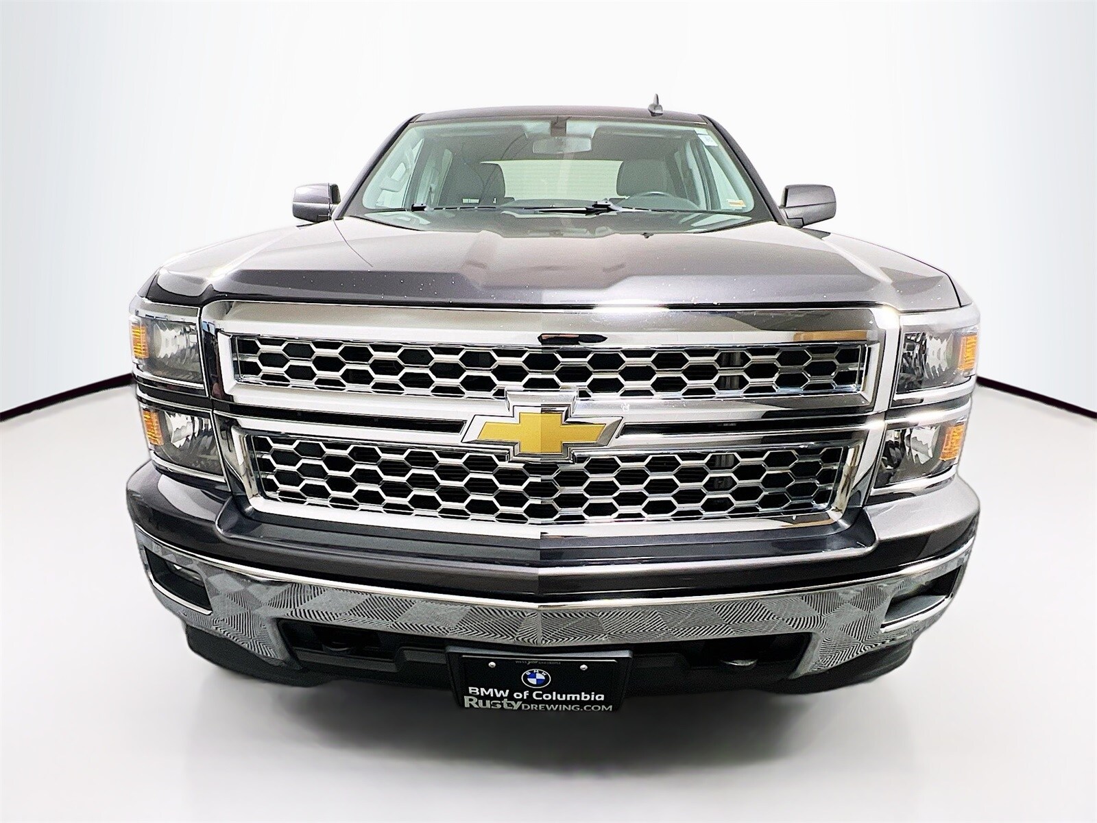 2015 Chevrolet Silverado 1500 LT photo 2