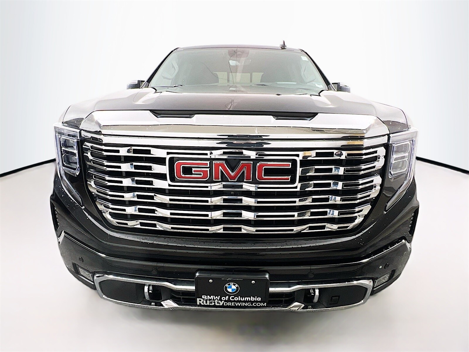 2023 Gmc Sierra 1500 Denali photo 2