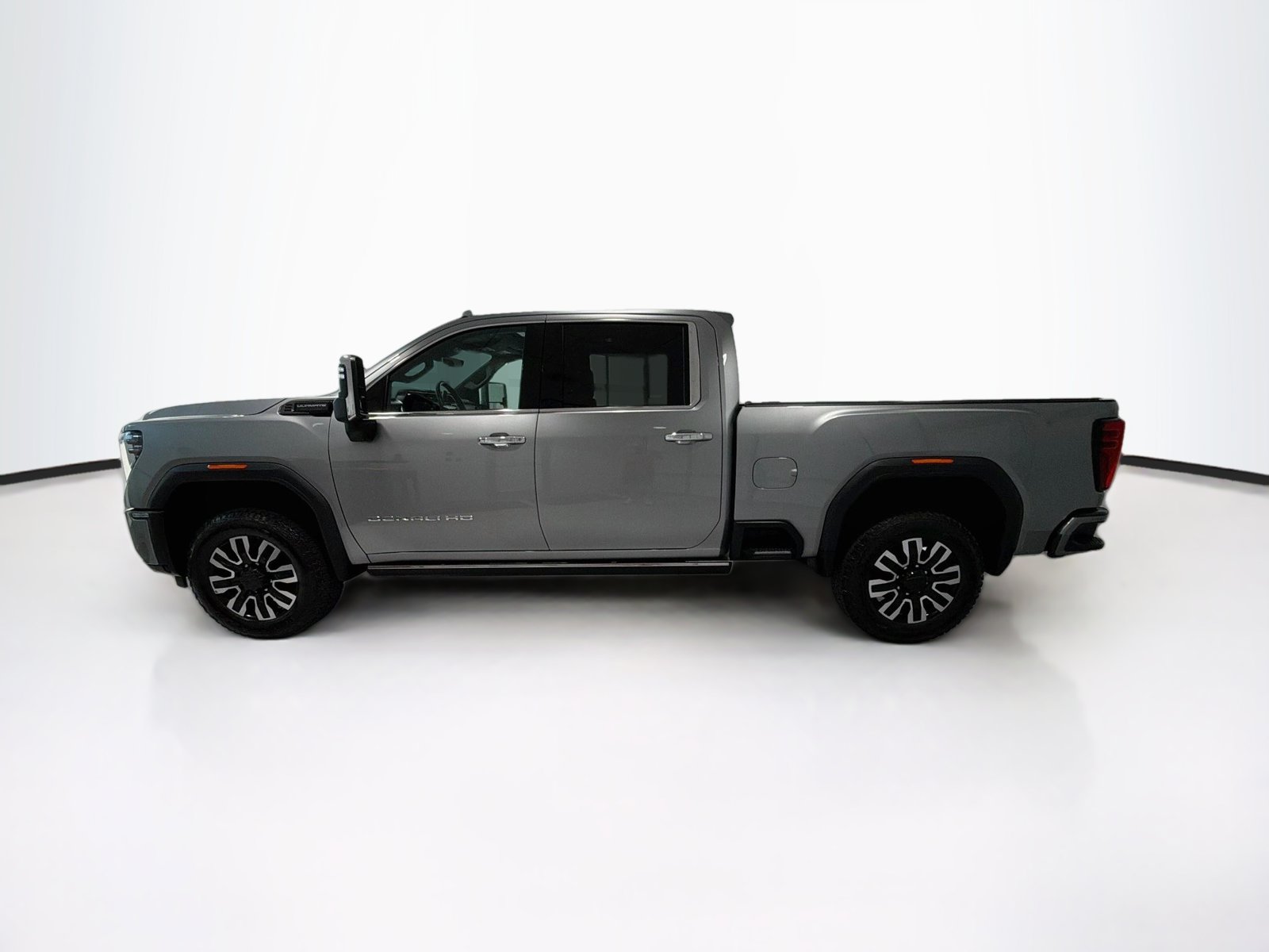 Used 2025 GMC Sierra 2500 HD Denali Ultimate Truck Crew Cab