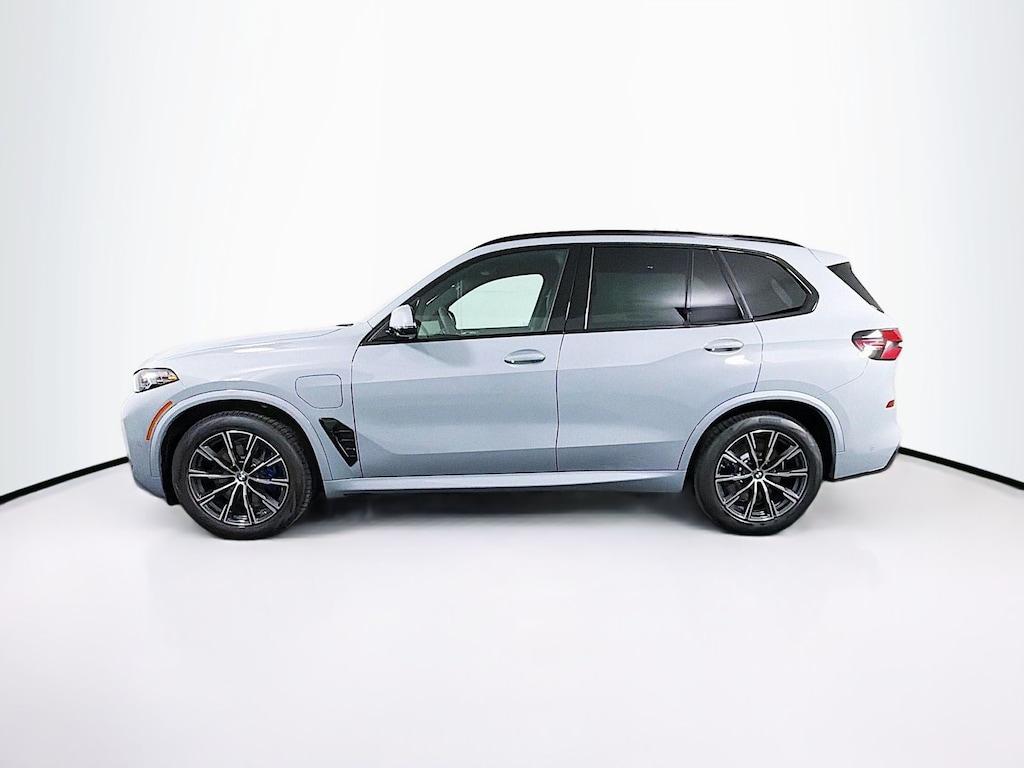New 2026 BMW X5 PHEV xDrive50e SUV