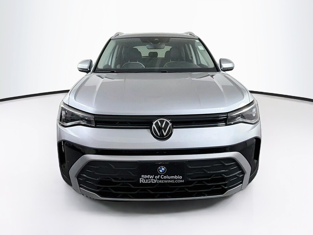 Used 2025 Volkswagen Taos 1.5T SE SUV