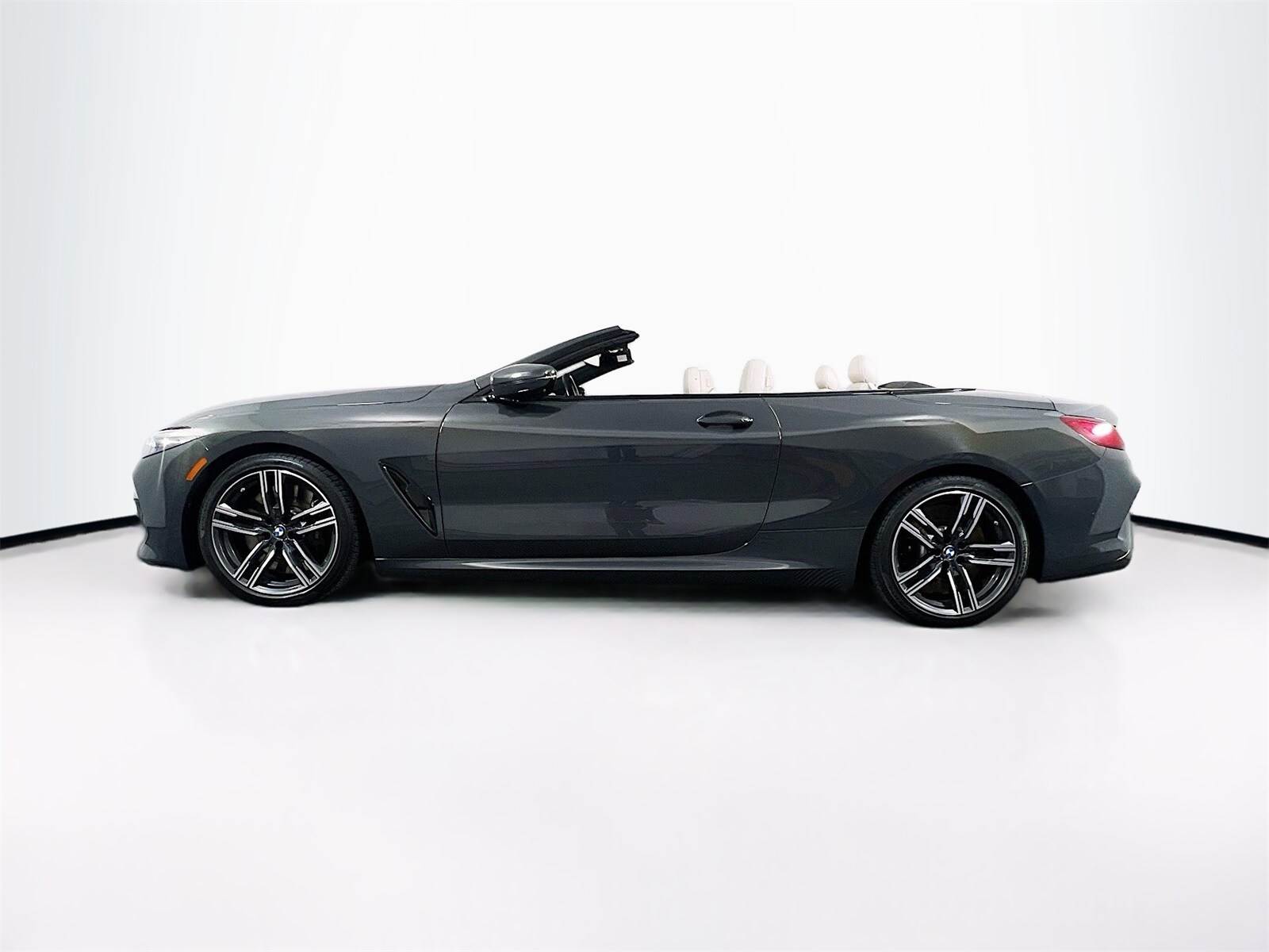 2022 Bmw M850i xDrive Convertible photo 4