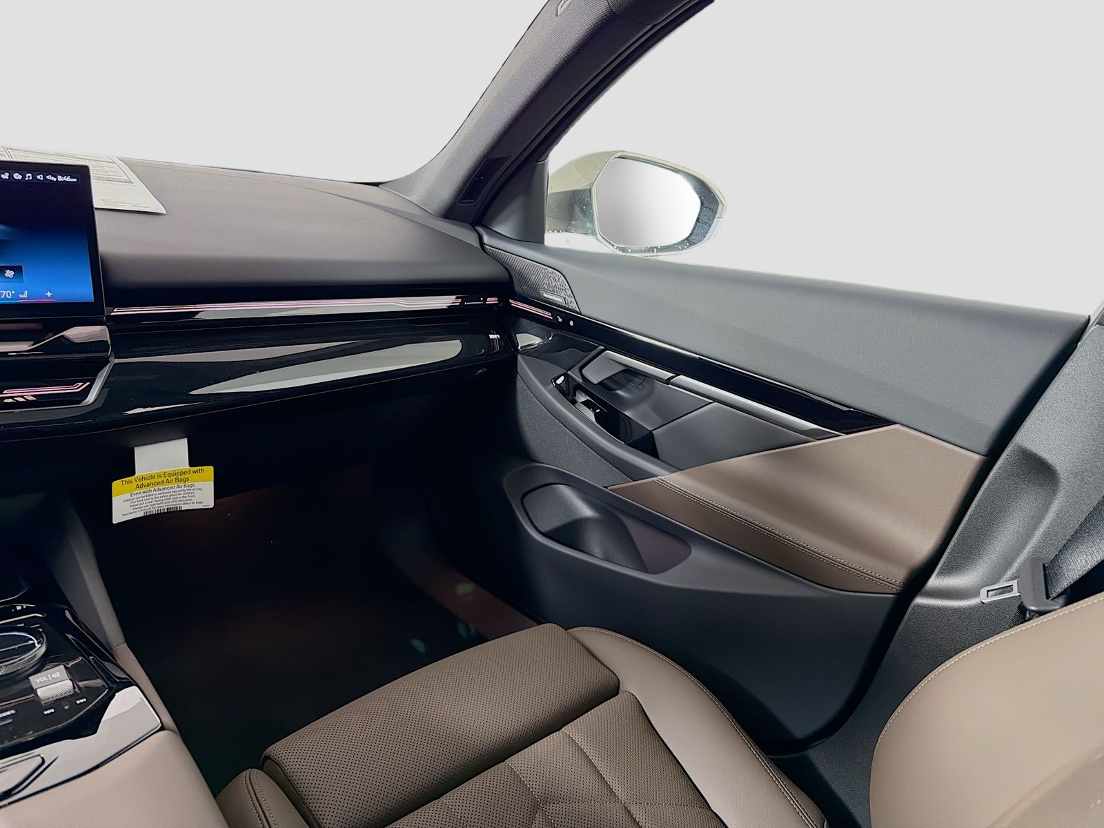 2026 BMW 5 Series 530i - Photo 25