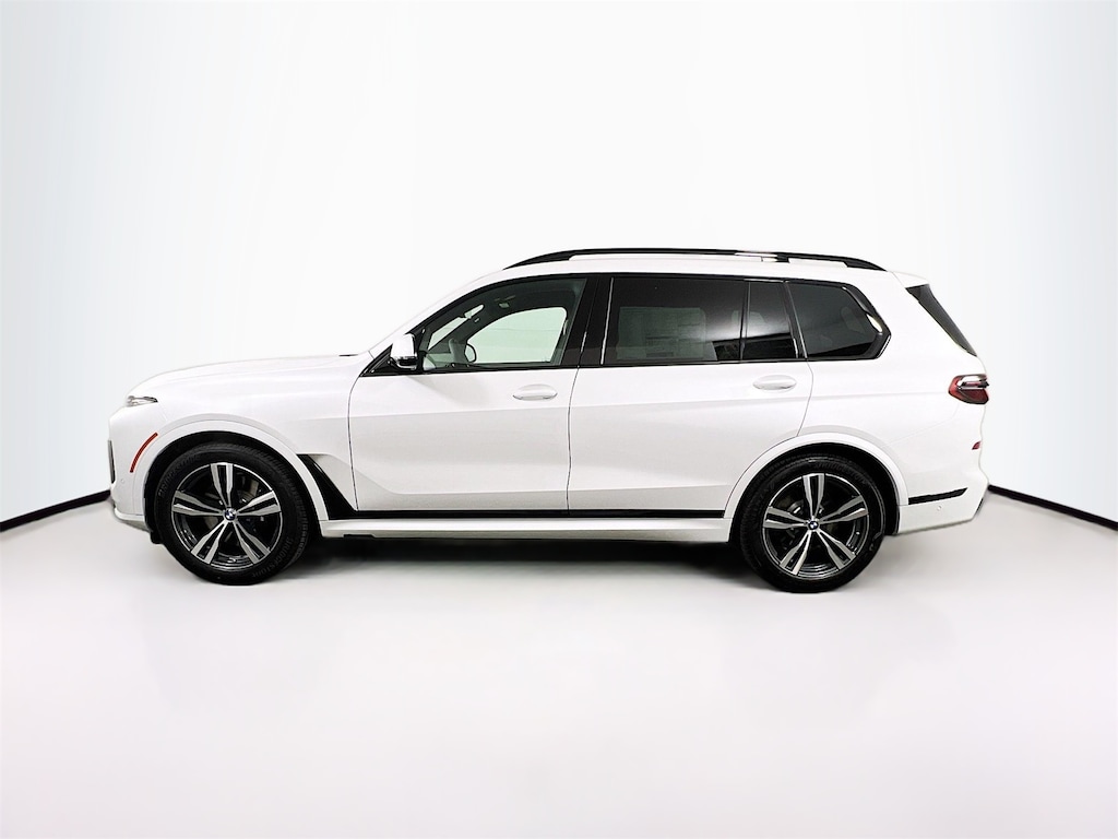 New 2026 BMW X7 xDrive40i SUV