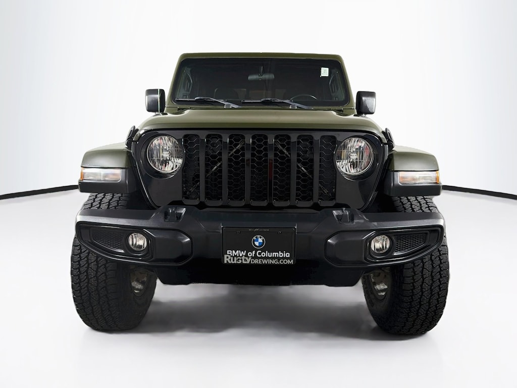 Used 2021 Jeep Gladiator Willys Truck Crew Cab