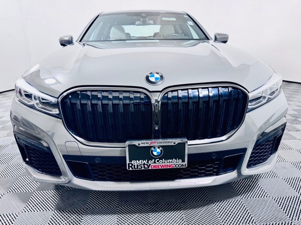 Used 2021 BMW 7 Series 750i with VIN WBA7U2C01MCF79952 for sale in Columbia, MO