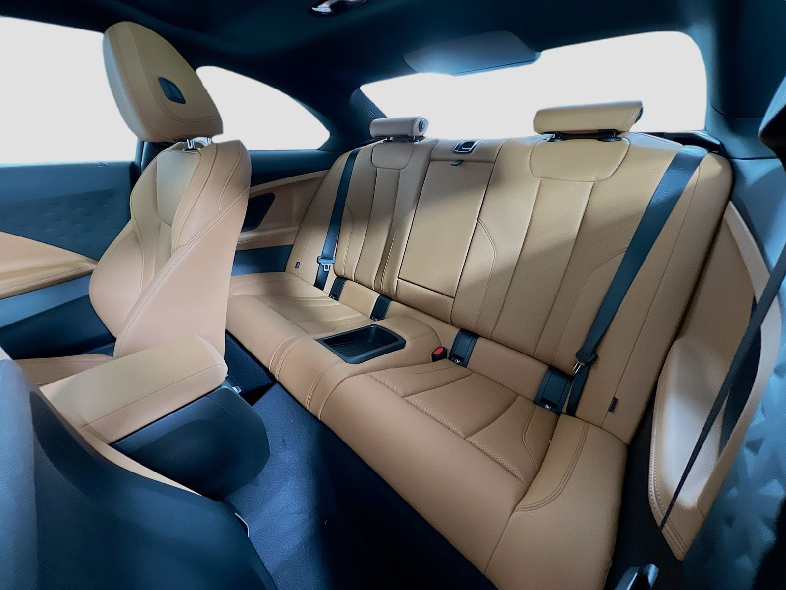 2025 BMW 2 Series 230i - Photo 24