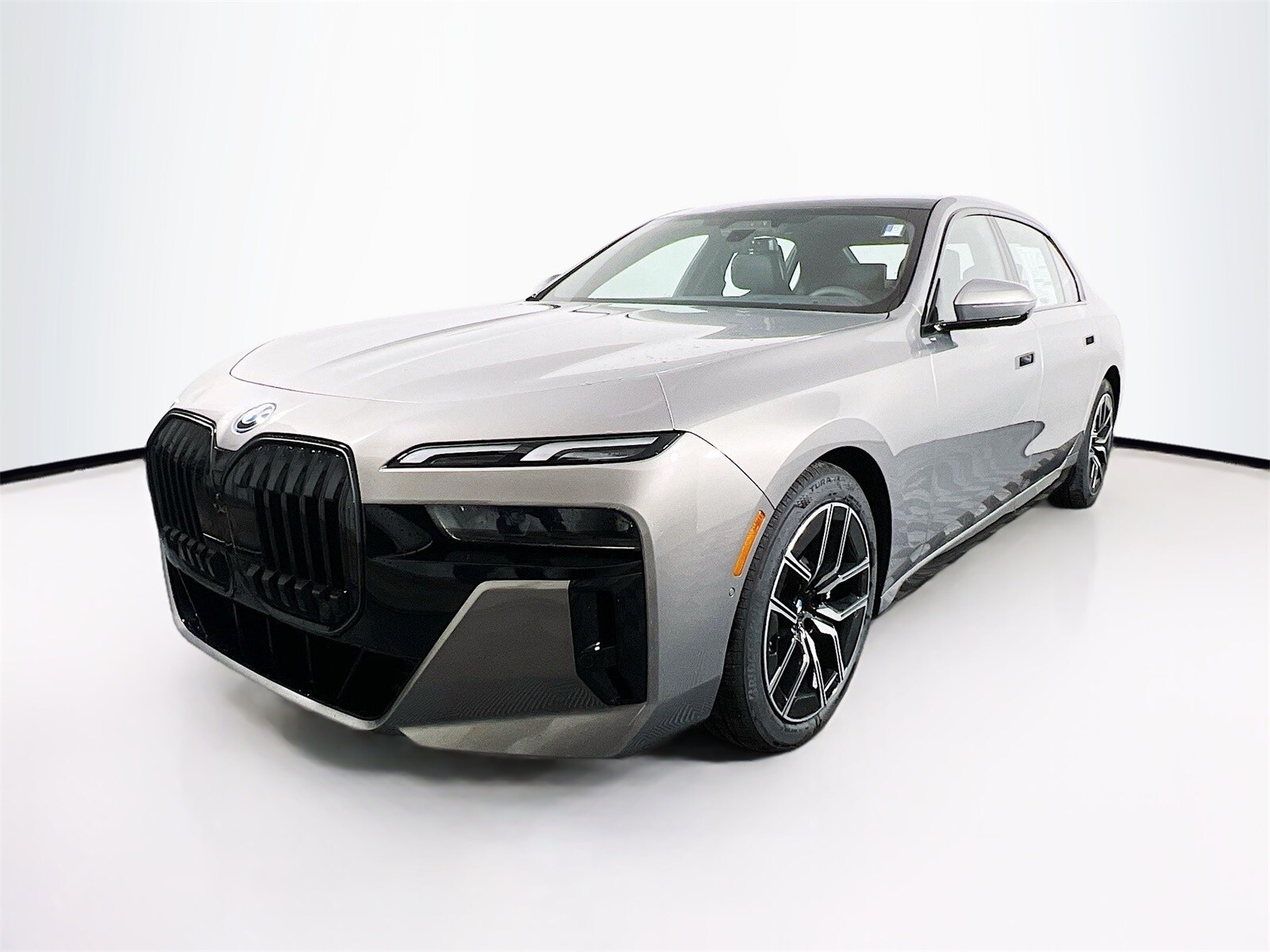 2025 Bmw i7 xDrive60 photo 3
