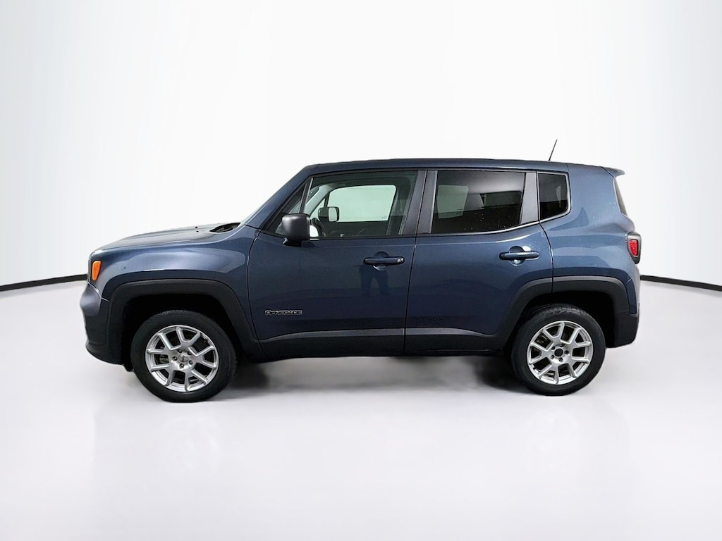 Used 2023 Jeep Renegade Latitude SUV