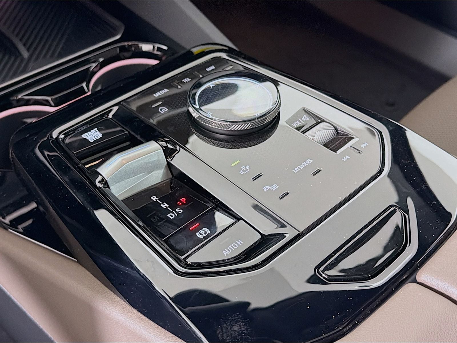 2026 BMW 5 Series 530i - Photo 19