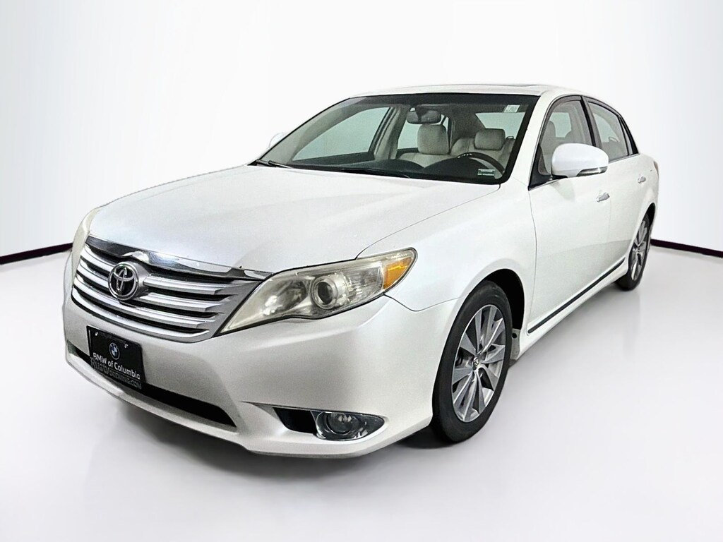 Used 2011 Toyota Avalon Limited Sedan