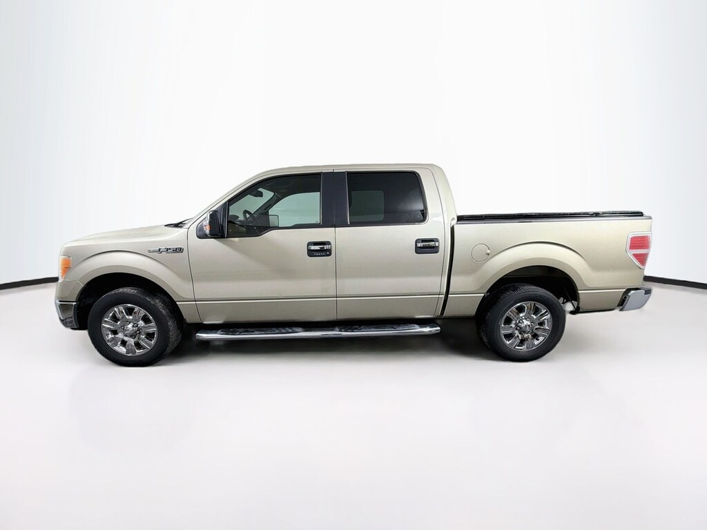 Used 2010 Ford F-150 XLT Truck SuperCrew Cab